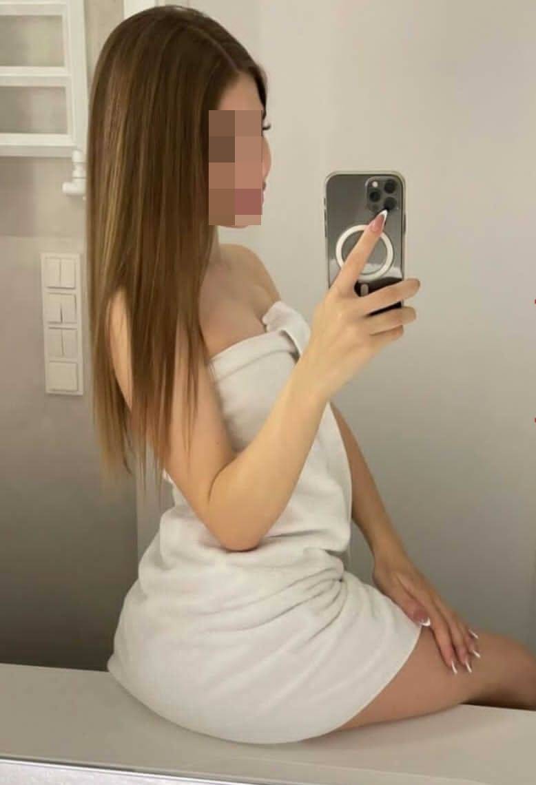 Masöz Escort Bayan Gamzeyle Tutkulu Dokunuşlar